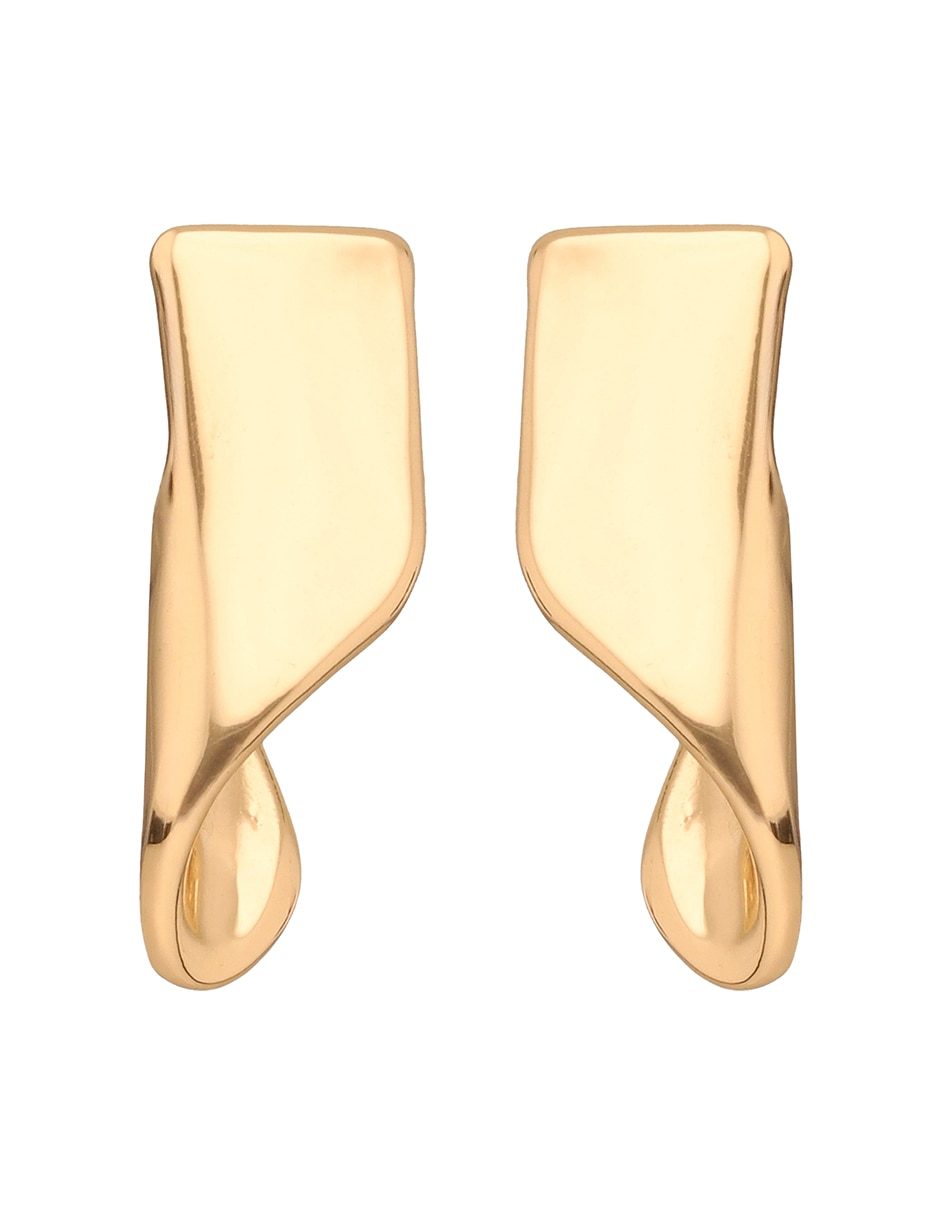 Aretes con acabado brillante Aretes con acabado brillante
