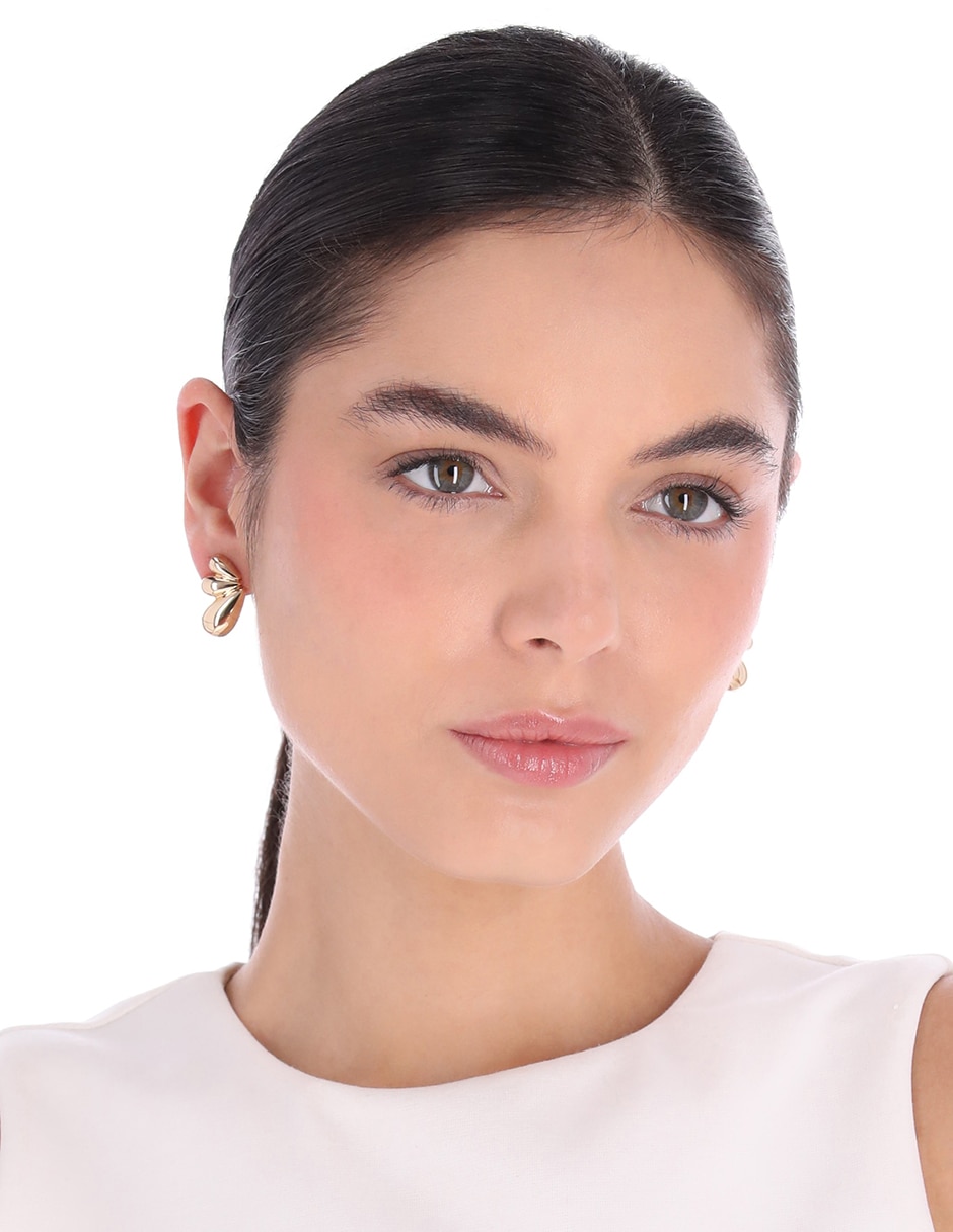 Aretes Wish List con acabado pavé 3