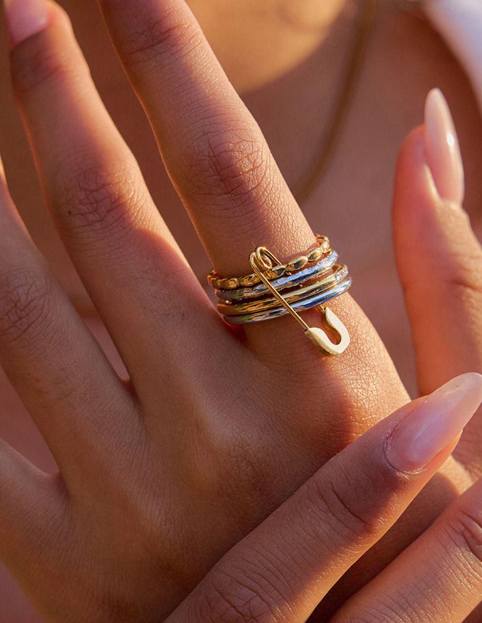 Anillo 10 k de oro laminado zirconia pulido