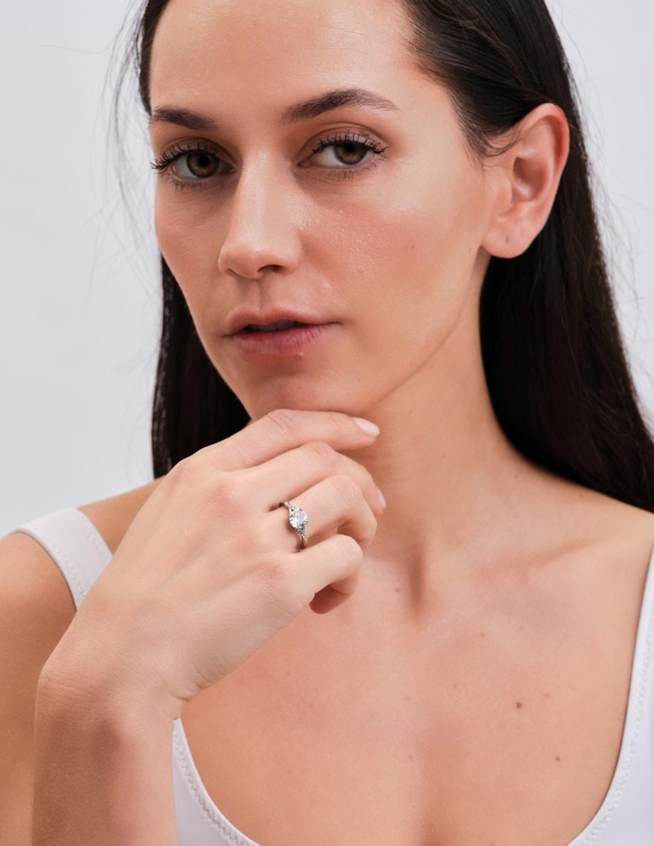 Anillo de compromiso Maren 8