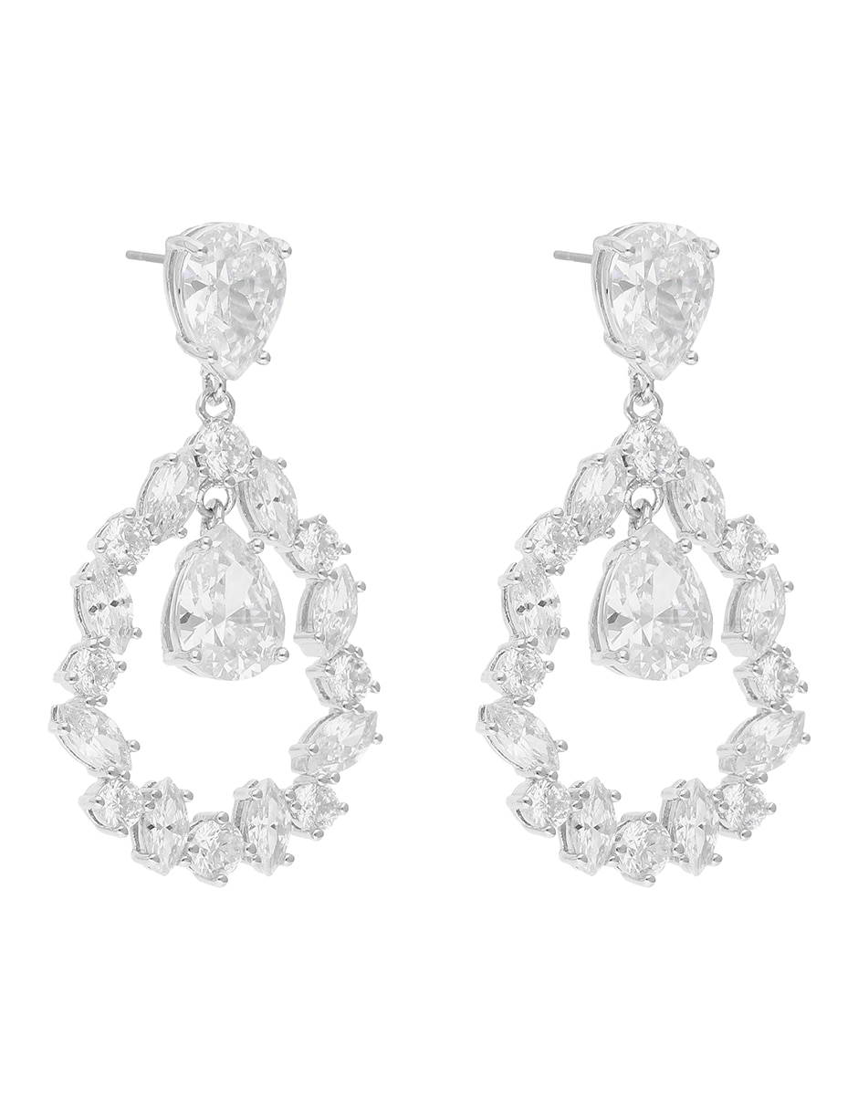Aretes Diamonds and Debutantes con acabado brillante cristal 2