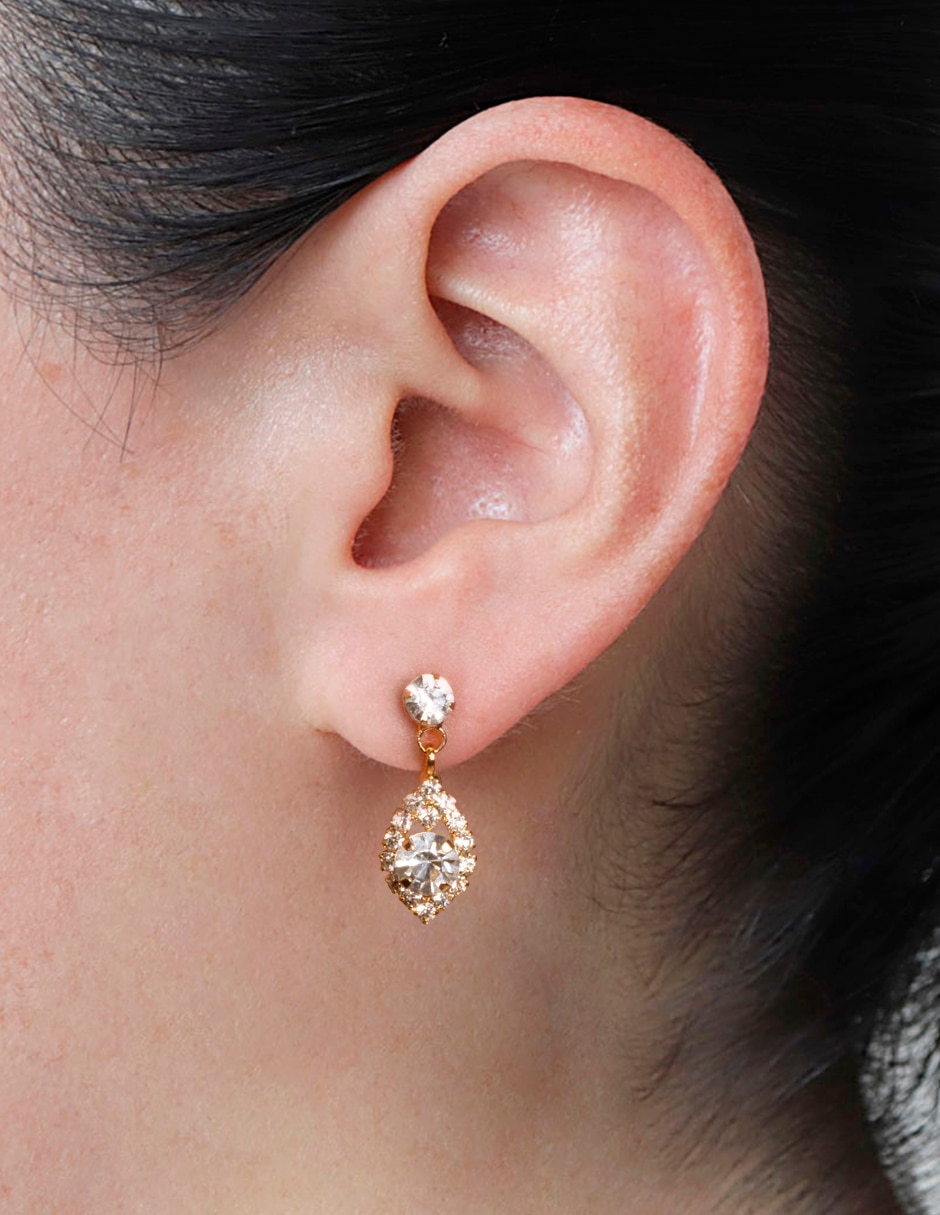 Aretes cortos con acabado pavé cristal