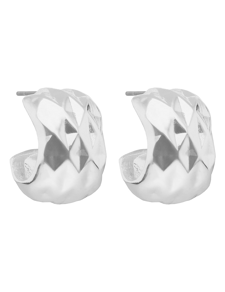 Aretes circulares con acabado brillante