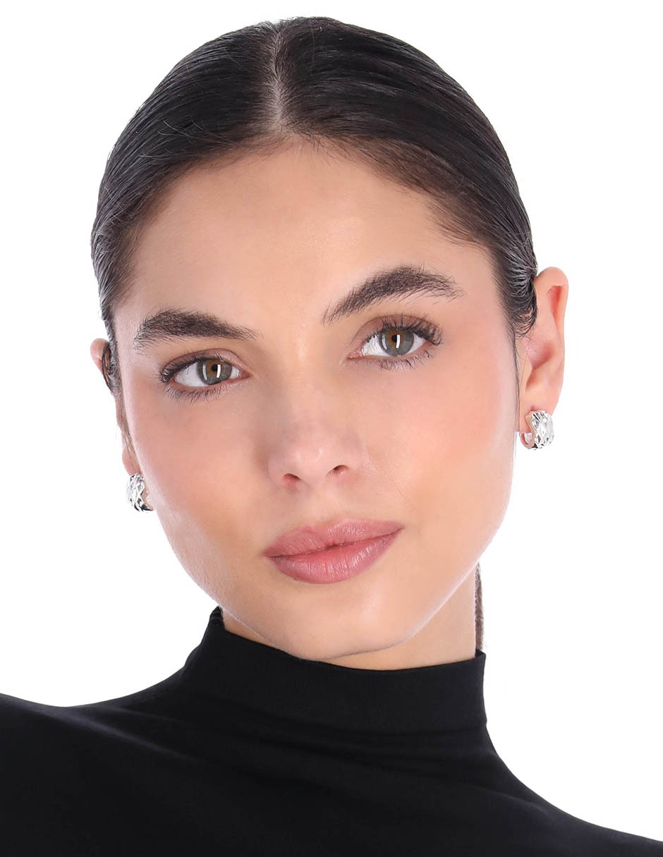 Aretes circulares con acabado brillante 3