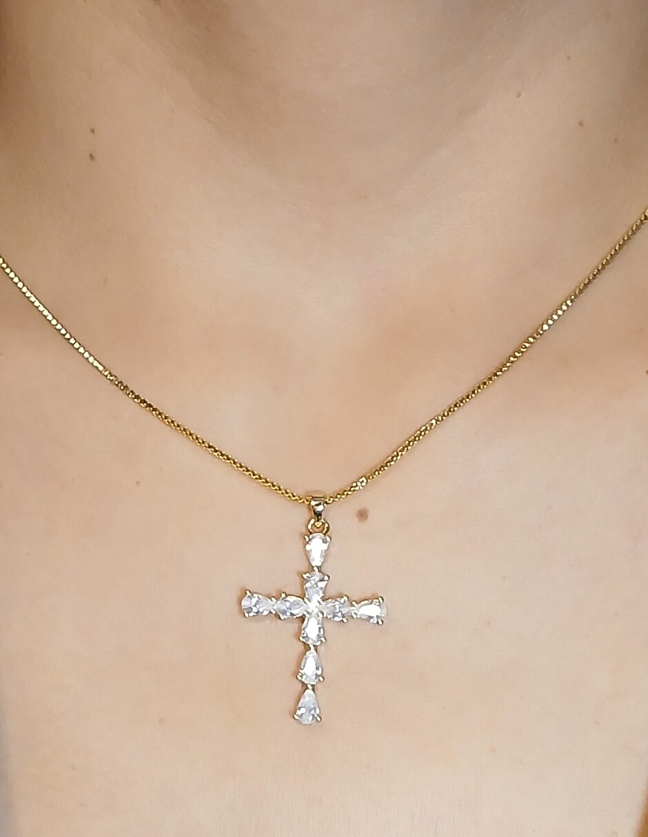 Collar con dije con acabado baño de oro 14 K 4