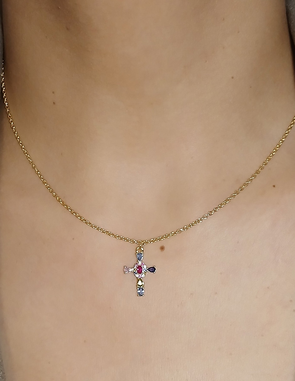 Collar con dije con acabado baño de oro 5