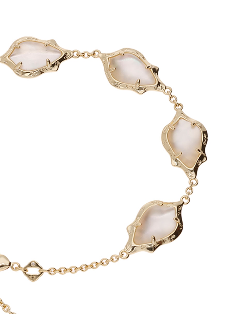 Pulsera con acabado baño de oro 14k 2