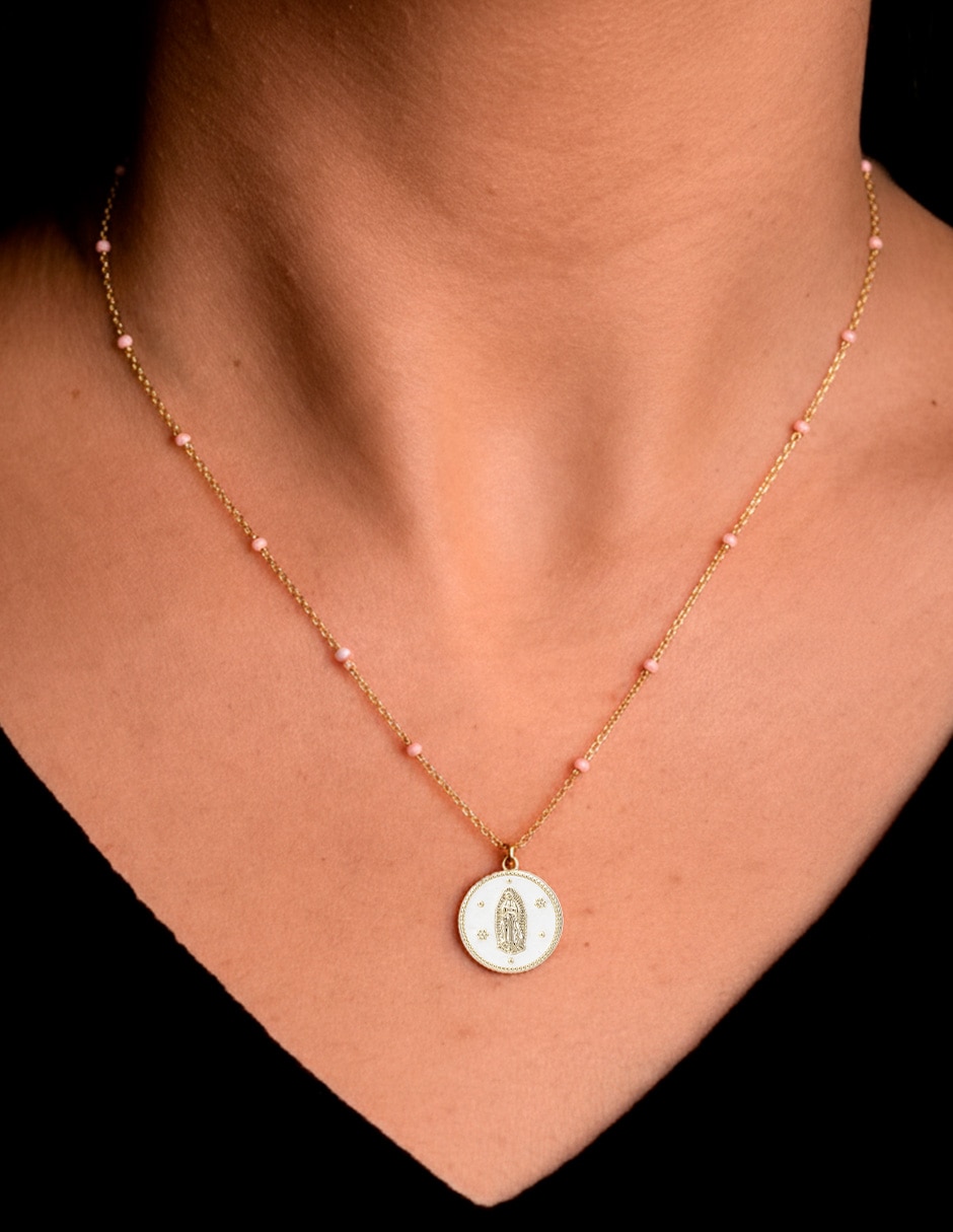 Collar virgen Religiosos con acabado baño de oro 14 K 3