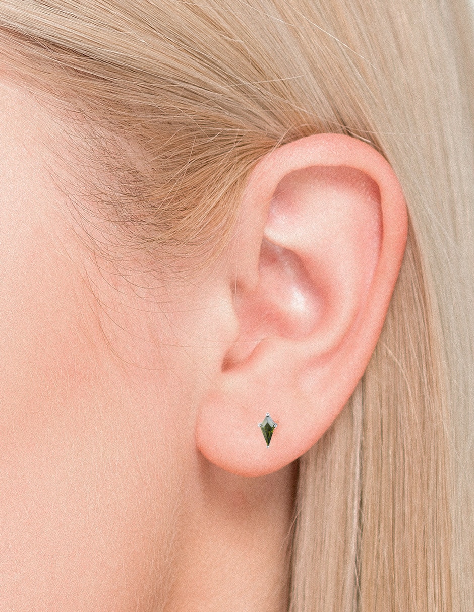 Piercing de rombo con acabado baño de oro blanco 14 K 3