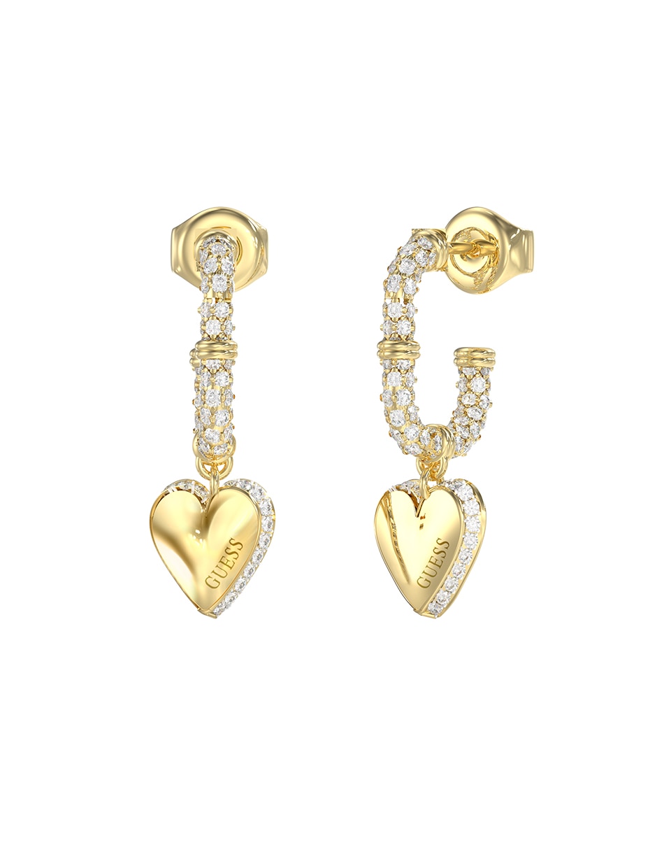 Aretes de corazón con acabado pavé Aretes de corazón con acabado pavé