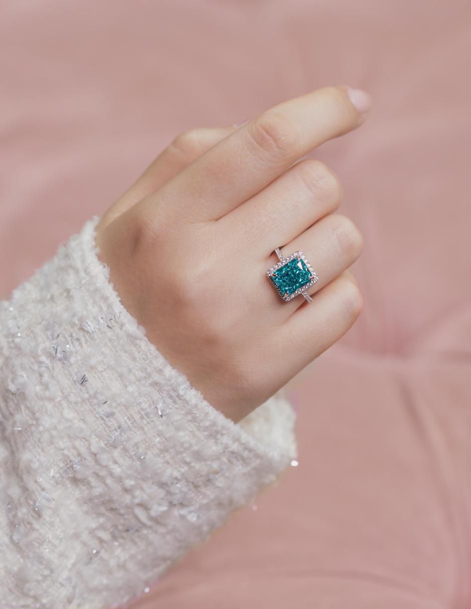 Anillo con gema rectangular Luxury P 925 de plata zirconia pavé
