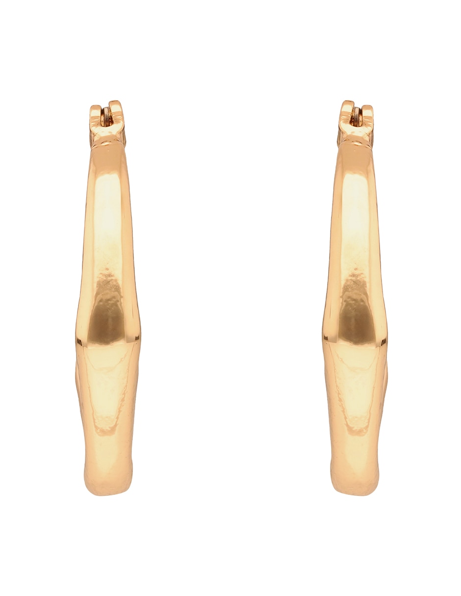 Aretes cortos con acabado brillante 1