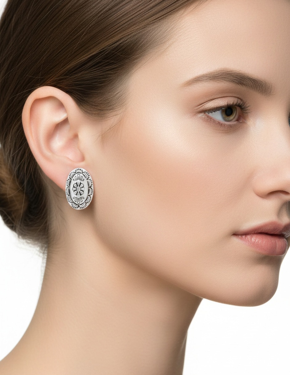 Aretes cortos de gota con acabado pulido zirconia 3