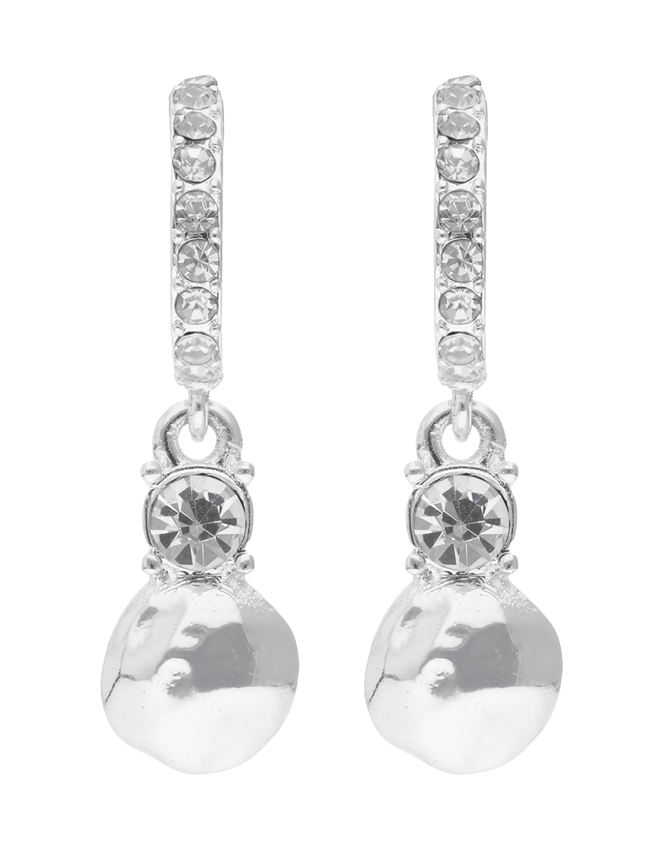 Aretes con acabado brillante Aretes con acabado brillante