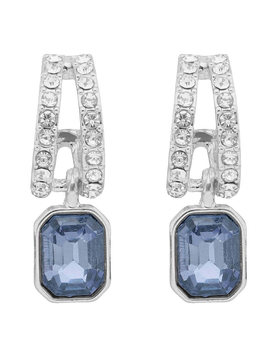 Aretes cuadrados Breezy con acabado pavé