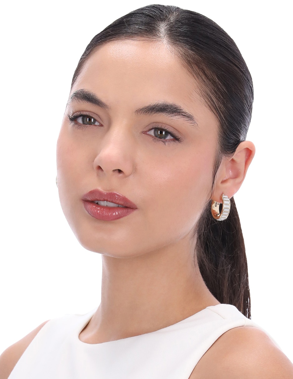 Aretes circulares Molly Recolors con acabado pavé 3