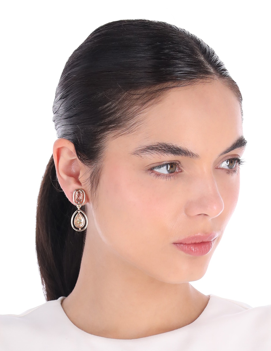Aretes circulares con acabado brillante 2