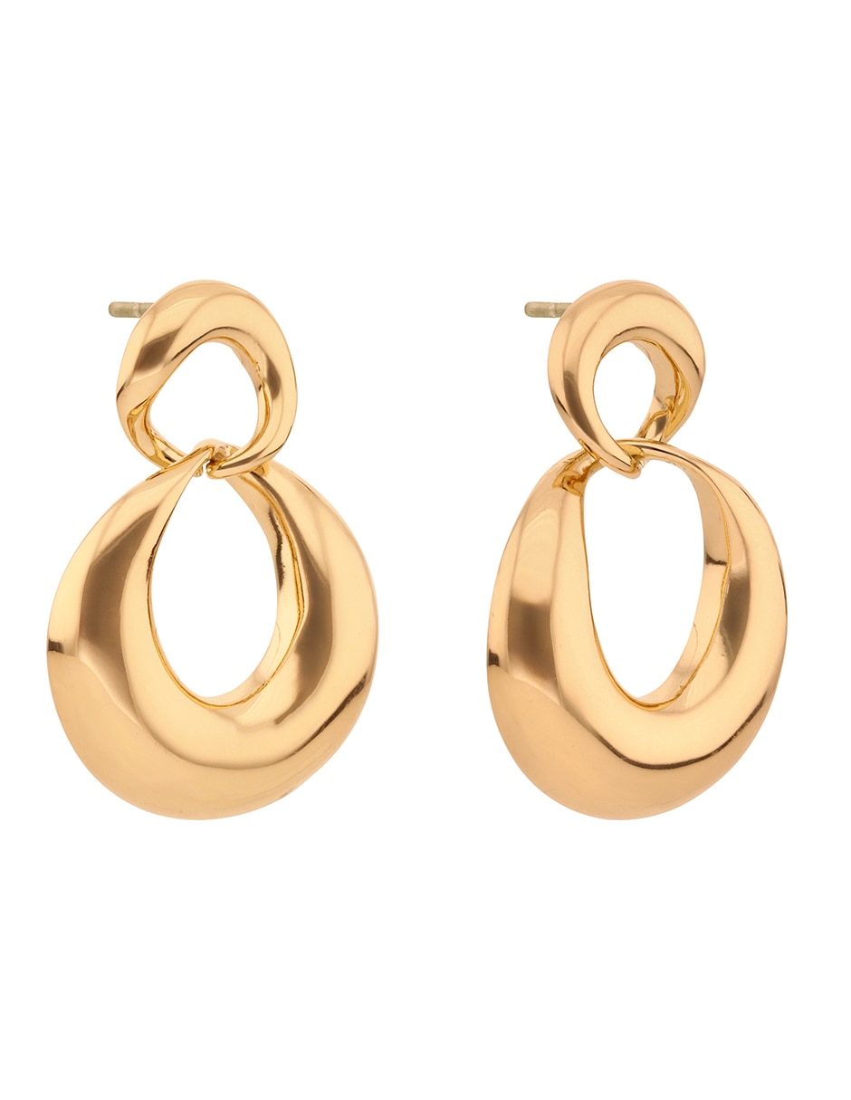 Aretes cortos con acabado liso brillante 2