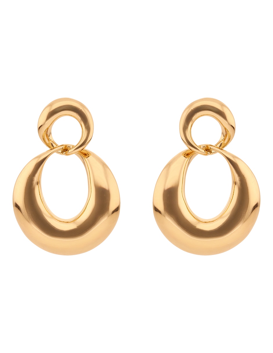 Aretes cortos con acabado liso brillante 1