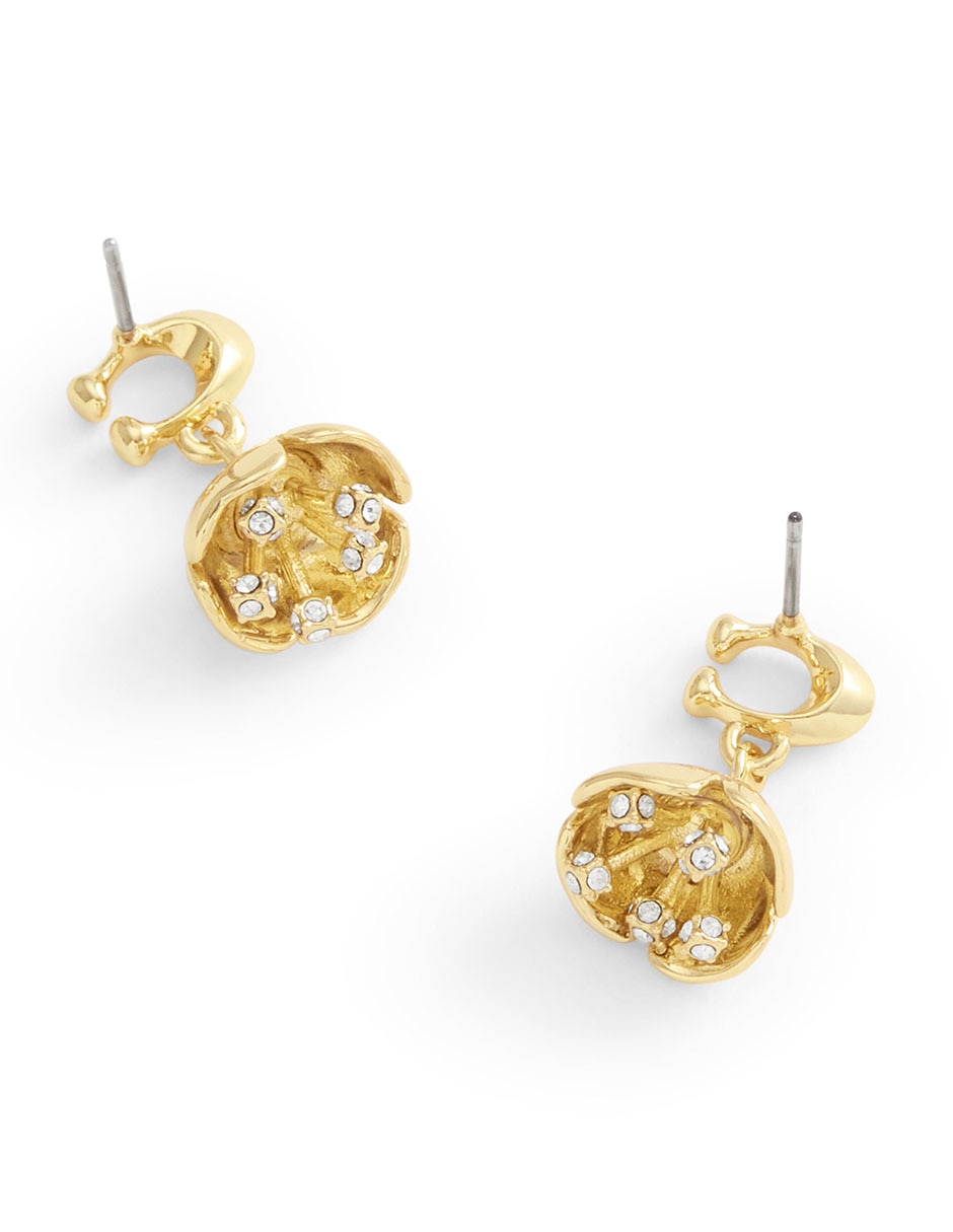 Aretes de letra c con acabado brillante 3