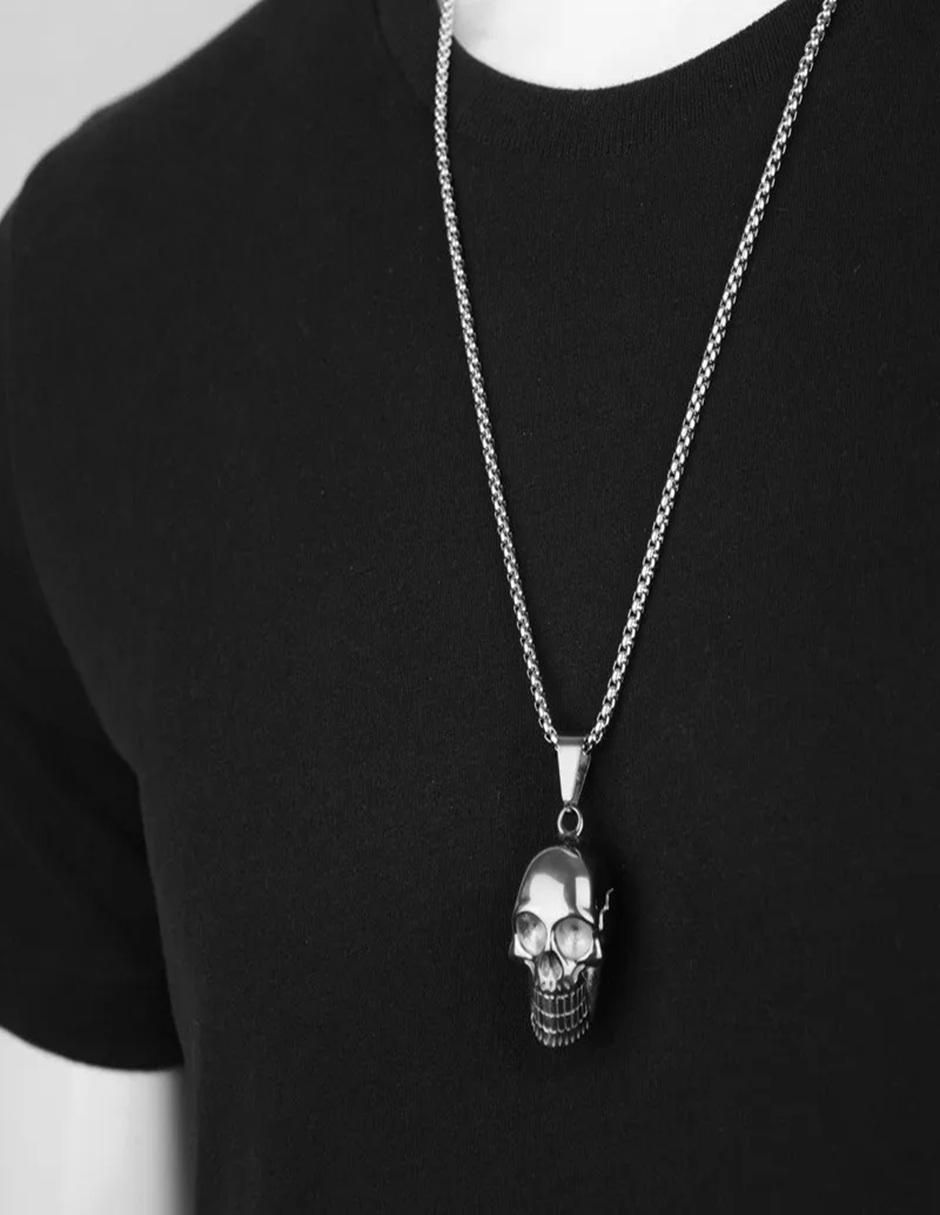 Collar con dije calavera 4