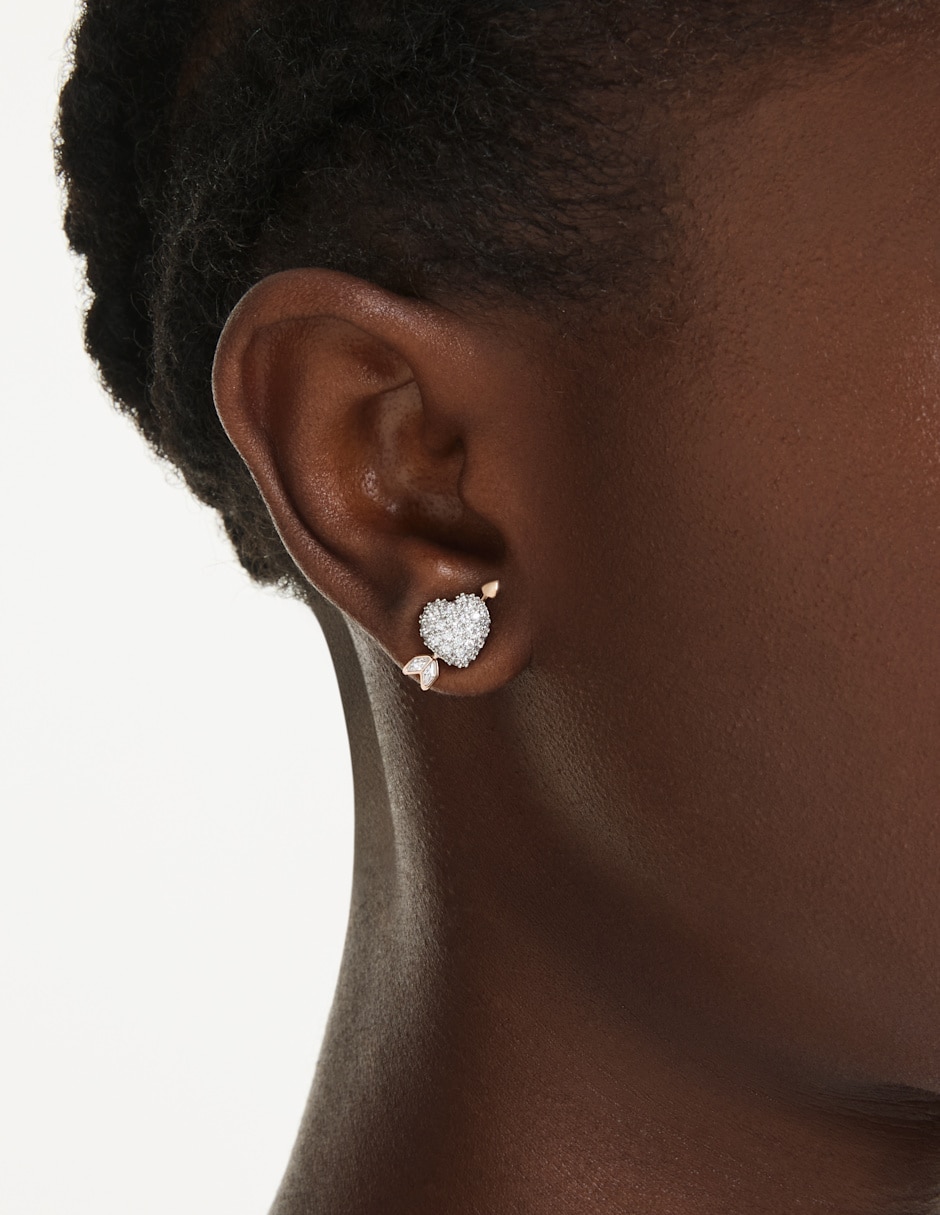 Aretes de corazón Idyllia con acabado brillante 5