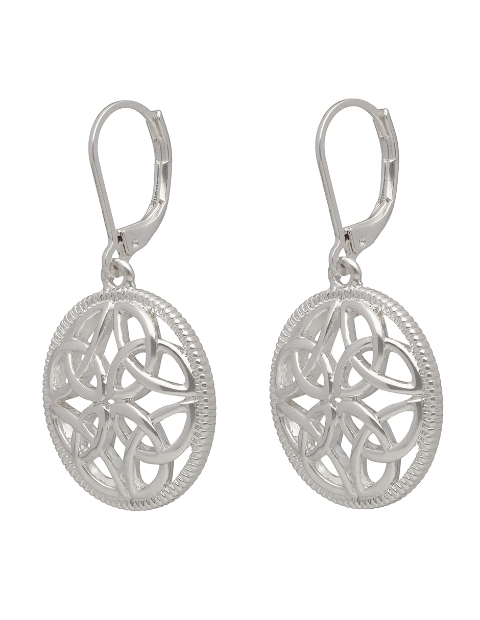 Aretes cortos Openwork con acabado pulido