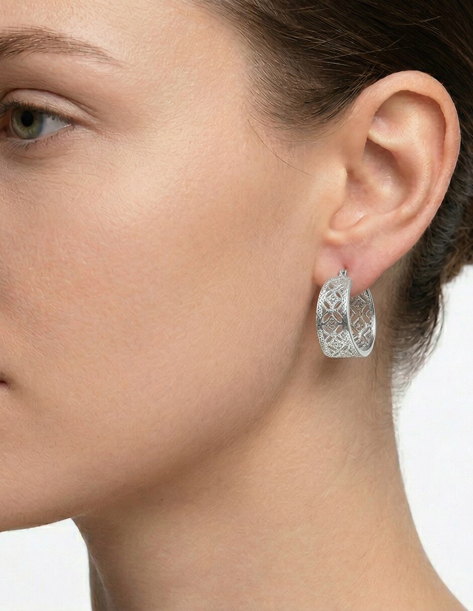 Arracadas Openwork con acabado pulido 3