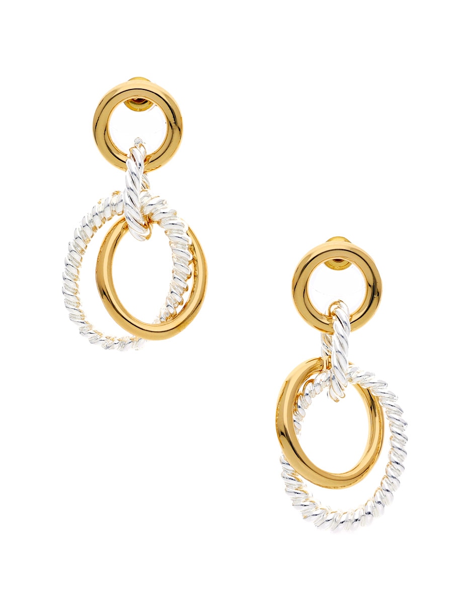 Aretes Largos Con Acabado Brillante Aretes Largos Con Acabado Brillante
