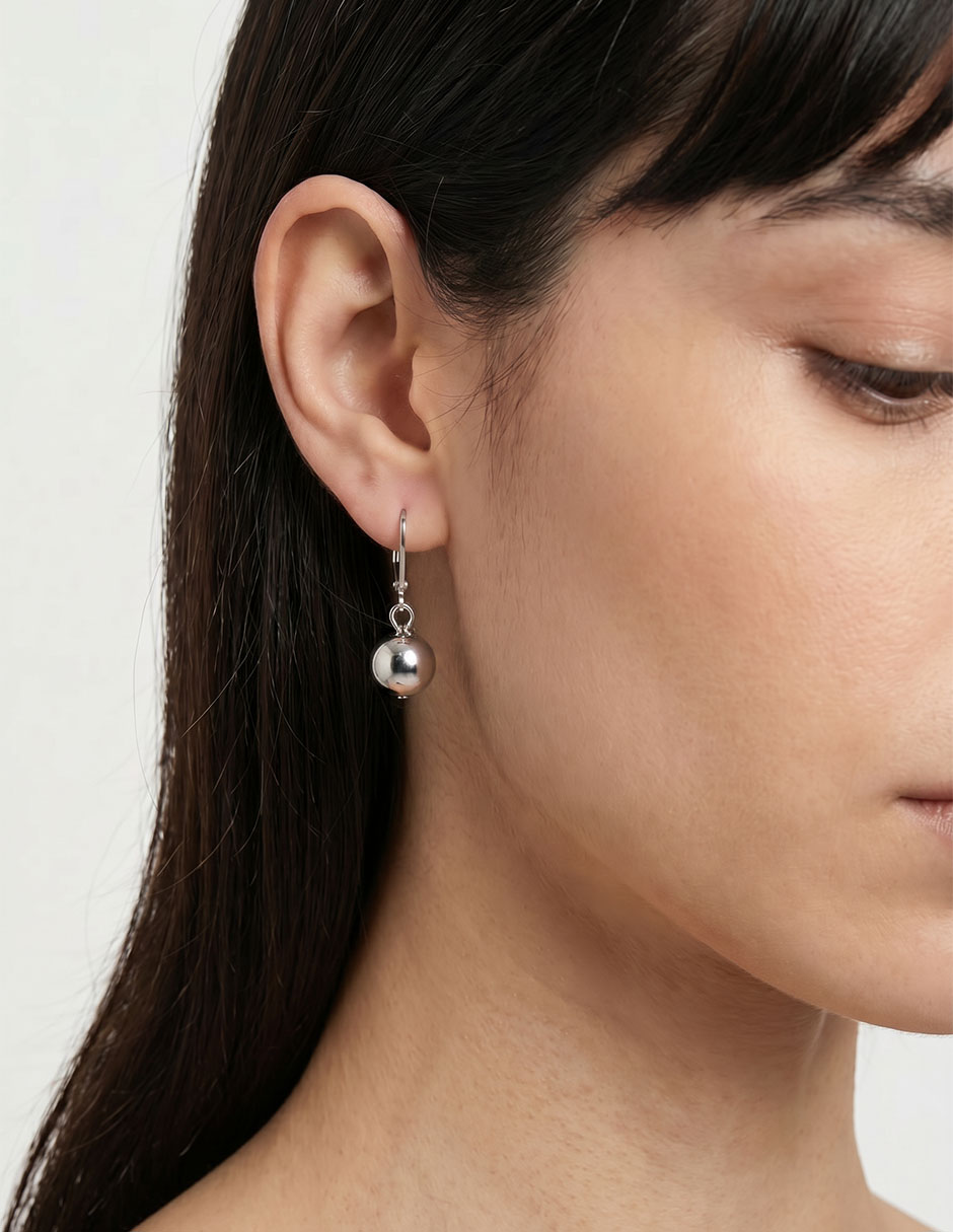 Aretes Largos De Esfera Con Acabado Pulido 4