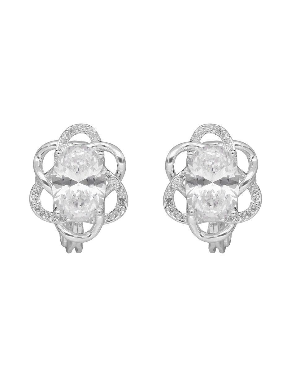 Aretes cortos de flor con acabado pulido 2