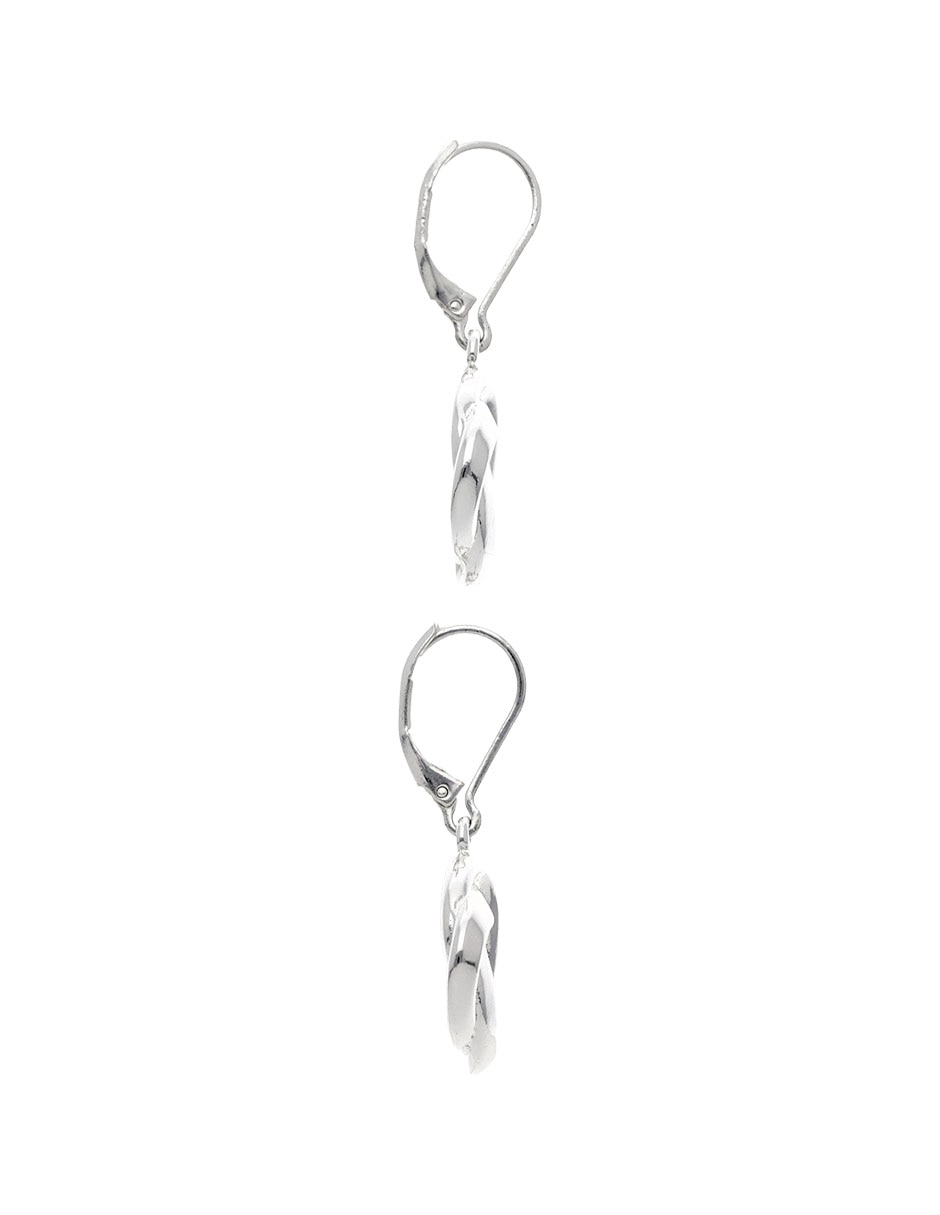 Aretes largos con acabado brillante 3