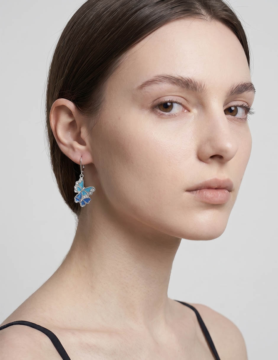 Aretes largos de mariposa Lauren Ralph Lauren Summer Dreams con acabado brillante 4