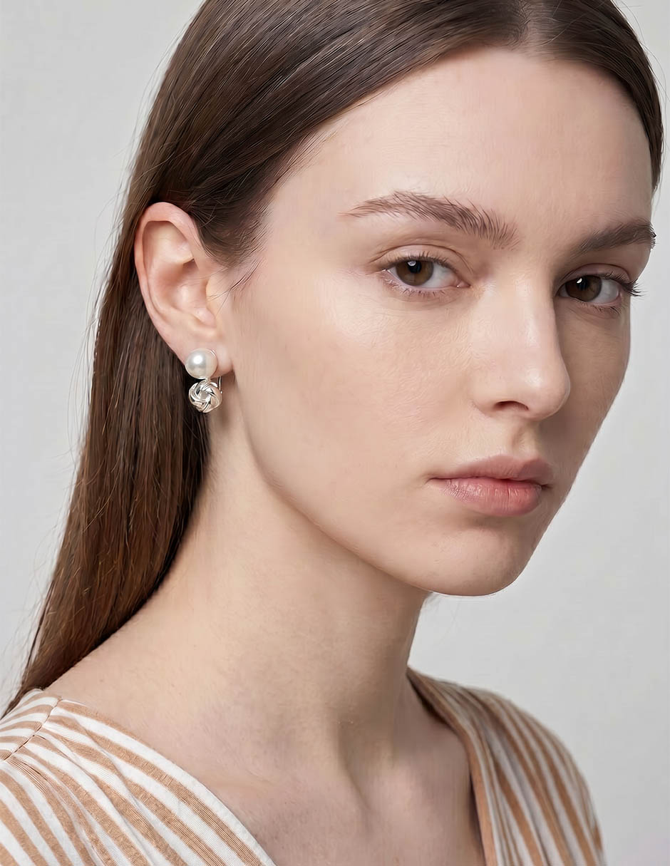 Aretes cortos con acabado liso 4