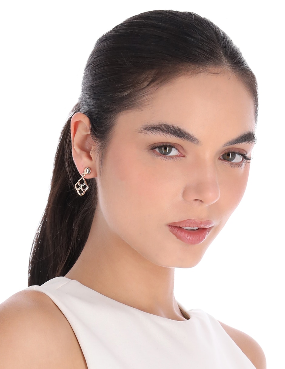 Aretes cortos Under The Sea con acabado brillante