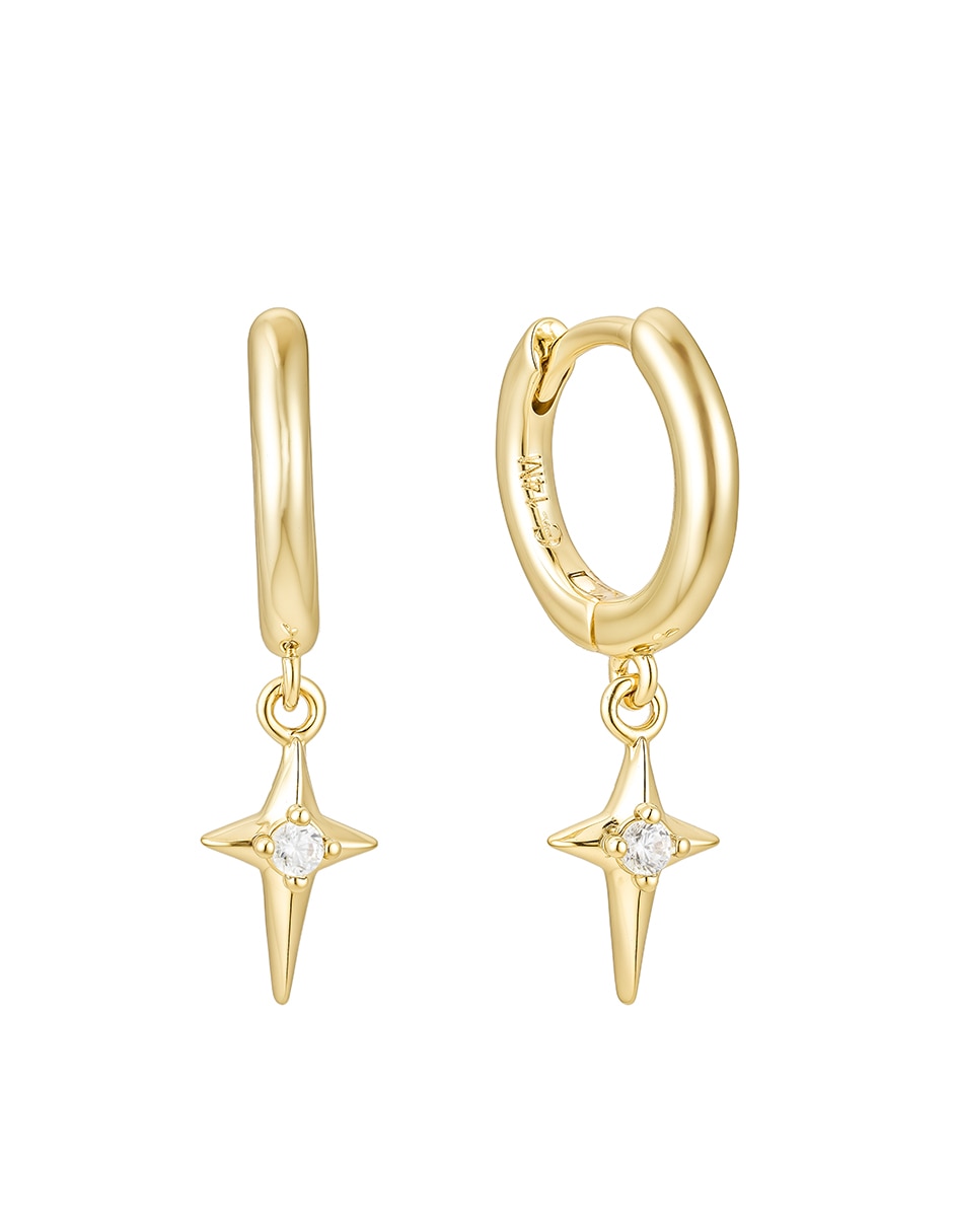 Aretes de estrella Golden con acabado baño de oro 14 K