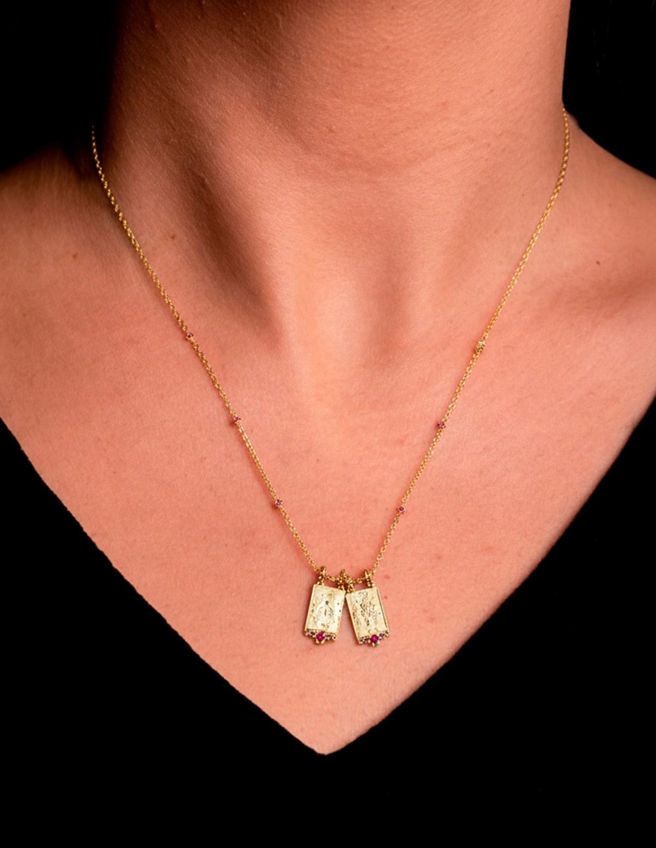 Collar Golden 4