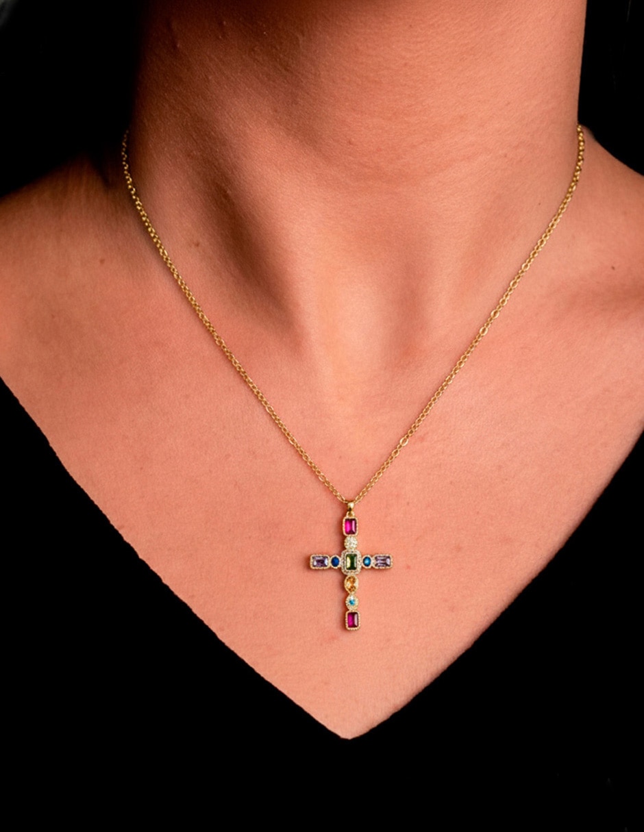 Collar de cruz 4
