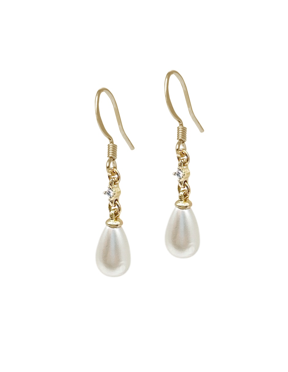 Aretes largos de gota Carré con acabado pulido perla