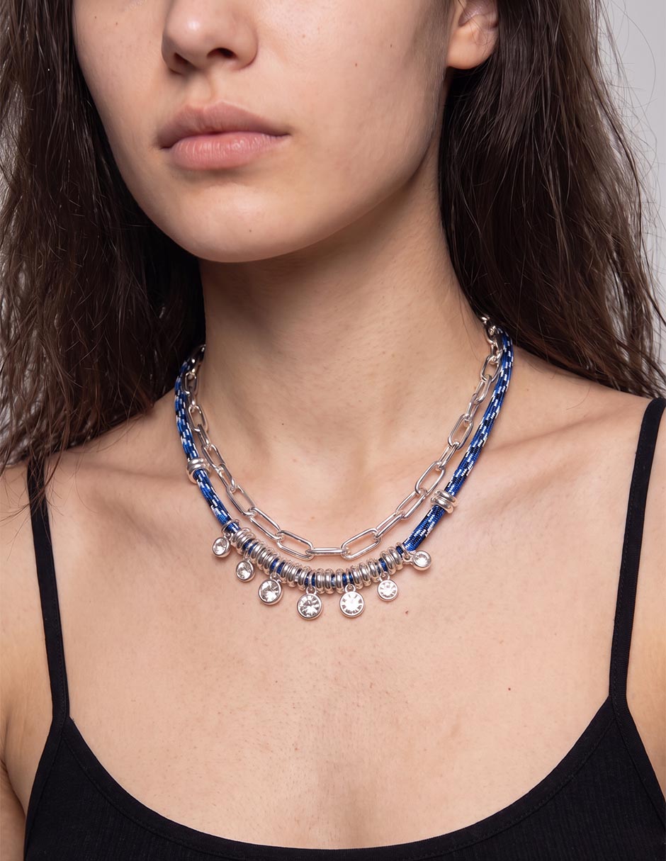 Collar corded