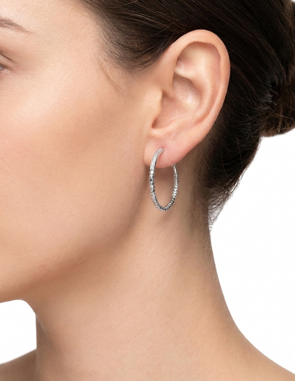 Aretes Crystal Chain con acabado pavé 3