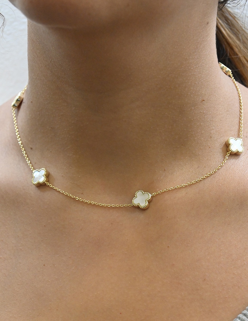 Collar de flor Golden de 14 k 3