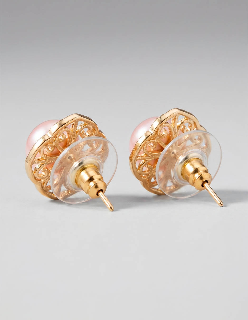 Aretes de flor Gabriella de oro laminado 14 K con acabado brillante perla 2