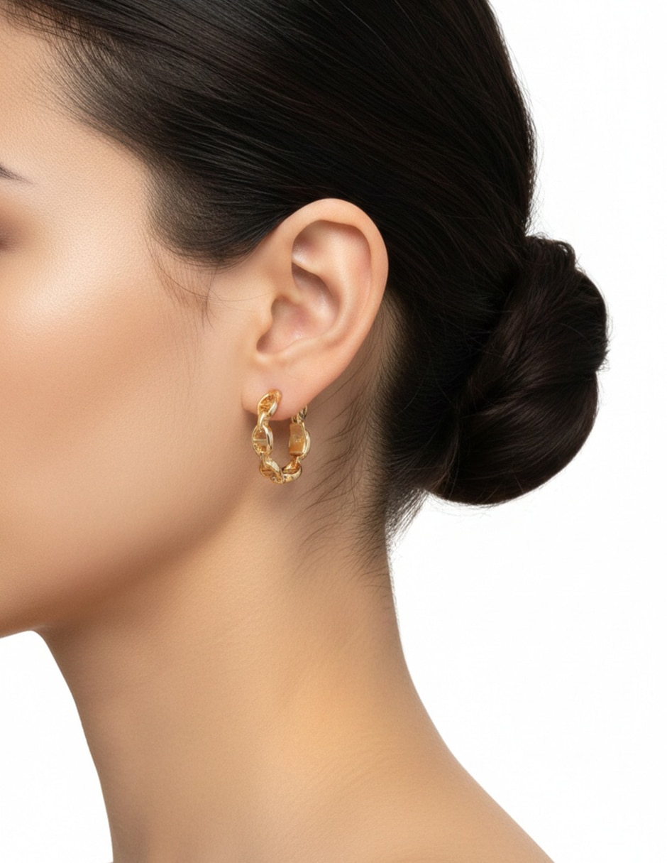 Aretes corto circular sarasota con acabado liso