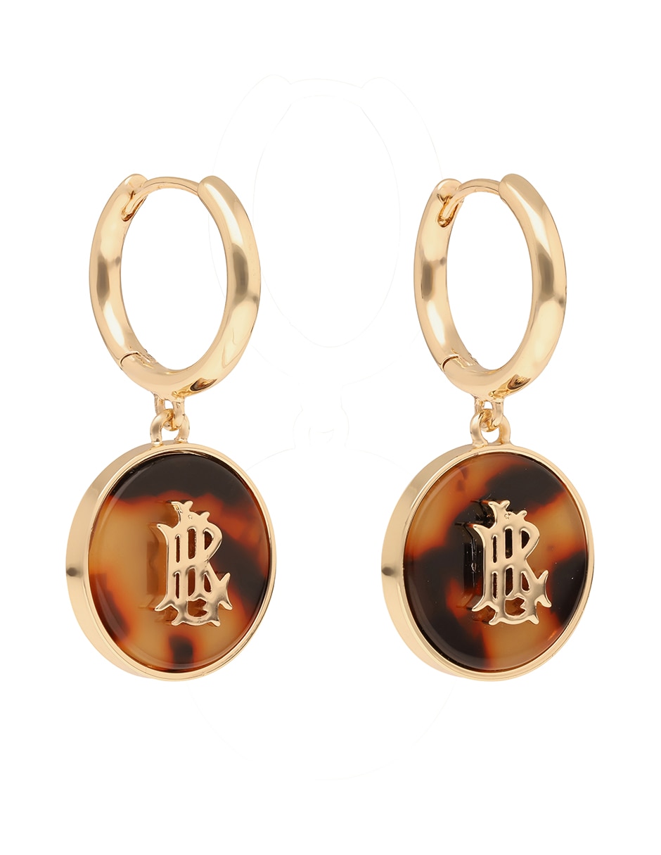 Aretes cortos Martingale con acabado mate 3