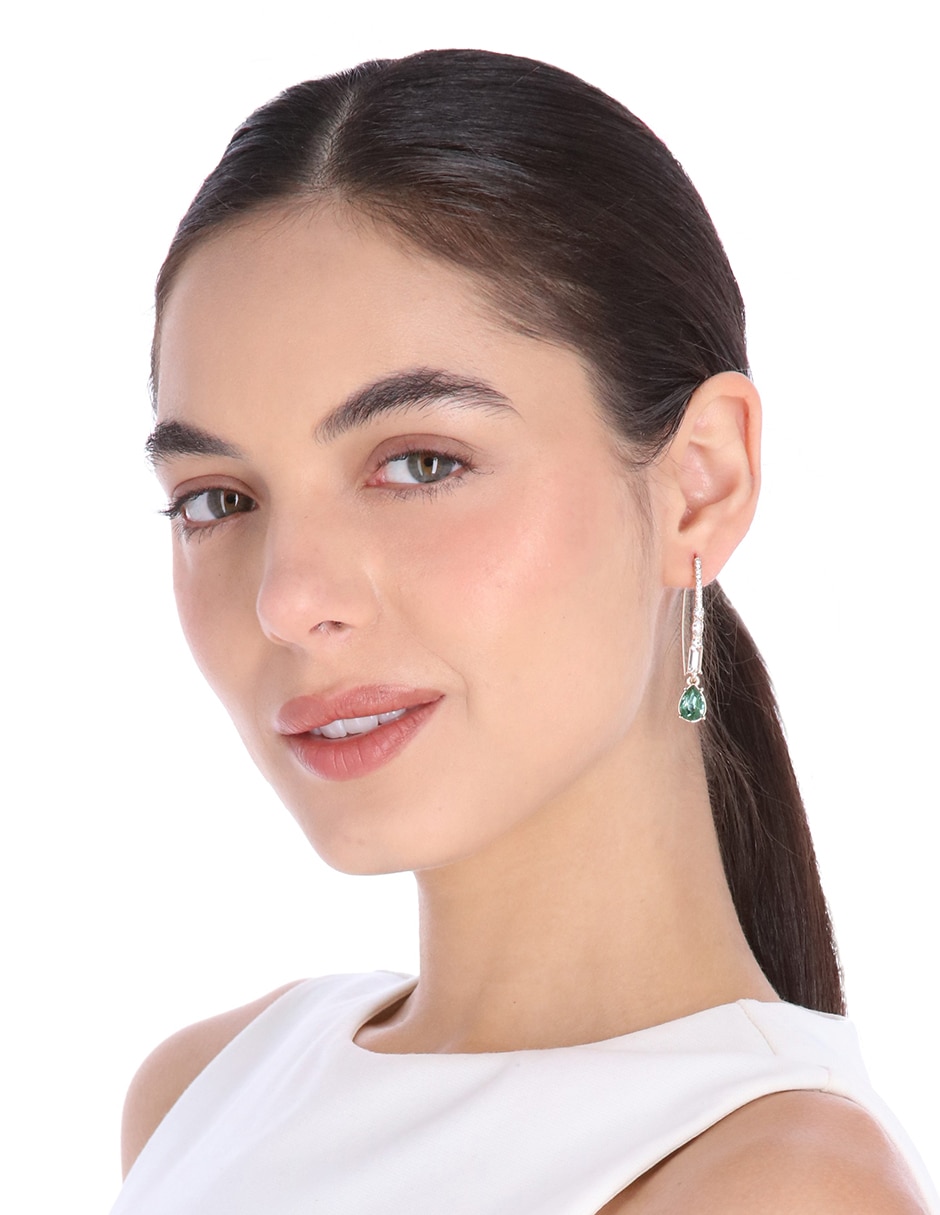 Aretes cortos de gota Dancing In Denim con acabado brillante Aretes cortos de gota Dancing In Denim con acabado brillante