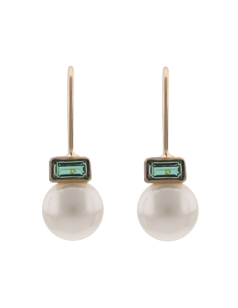 Aretes cortos Perla Emmylou con acabado mate