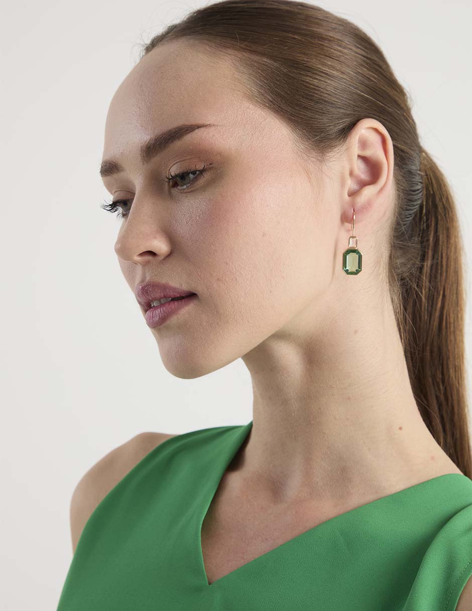 Aretes rectangulares Posey con acabado brillante 4