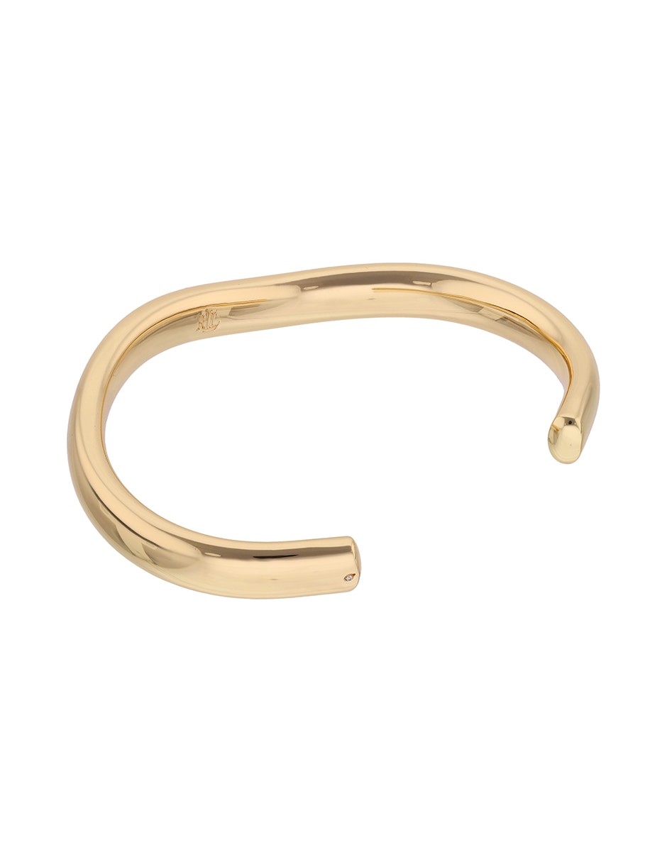 Pulsera con acabado pulido
