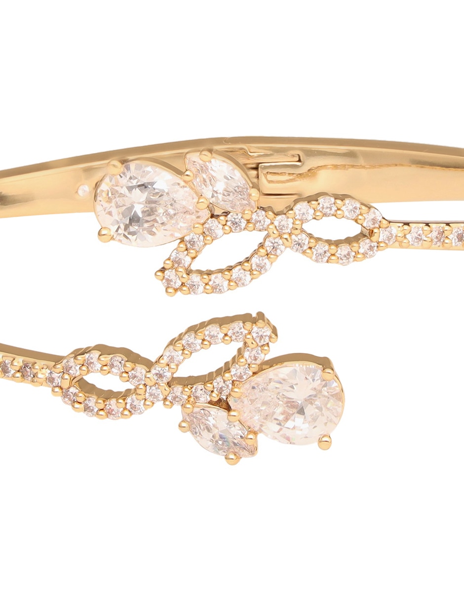 Pulsera con acabado brillante 4